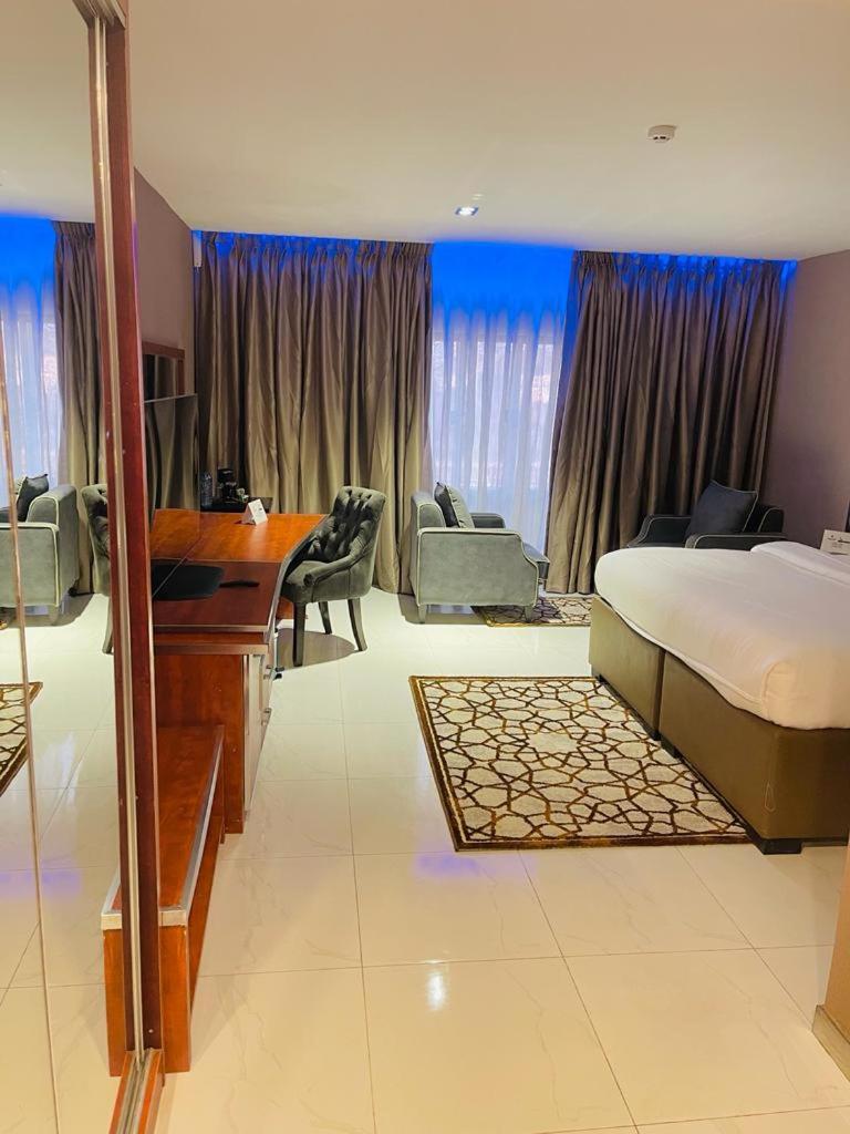 Boulevard Owerri Hotel Εξωτερικό φωτογραφία