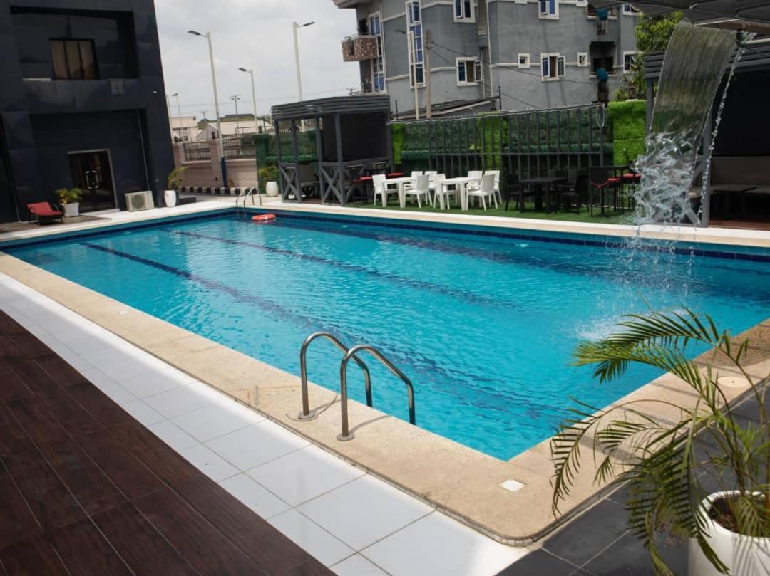 Boulevard Owerri Hotel Εξωτερικό φωτογραφία